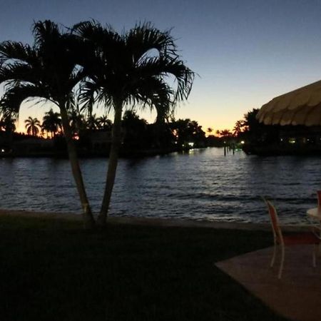 Studio Intracoastal Views! 5 Min Walk To The Beach Villa Pompano Beach Exterior photo