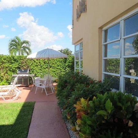 Studio Intracoastal Views! 5 Min Walk To The Beach Villa Pompano Beach Exterior photo