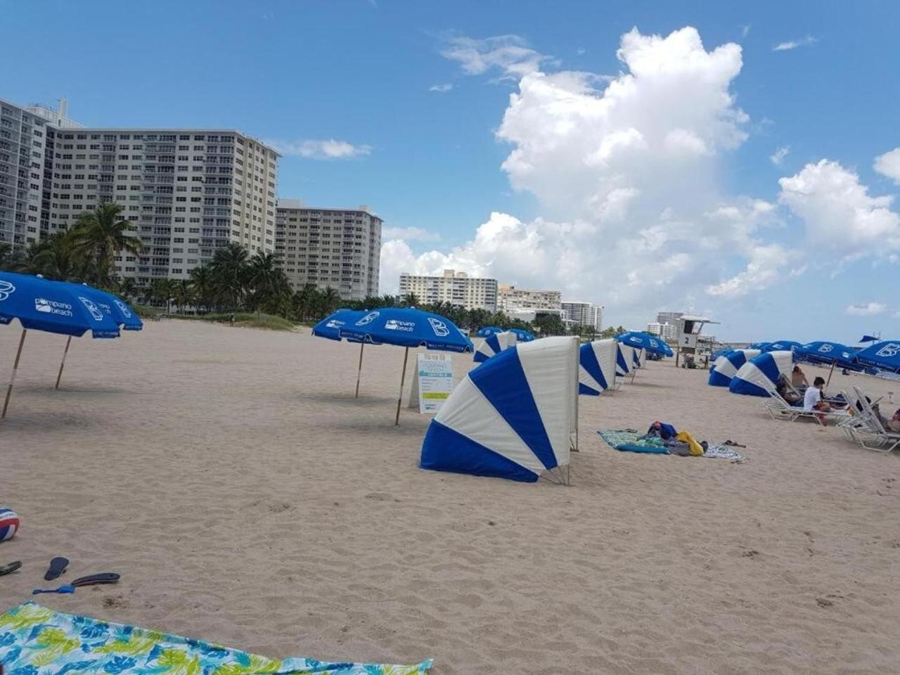 Studio Intracoastal Views! 5 Min Walk To The Beach Villa Pompano Beach Exterior photo