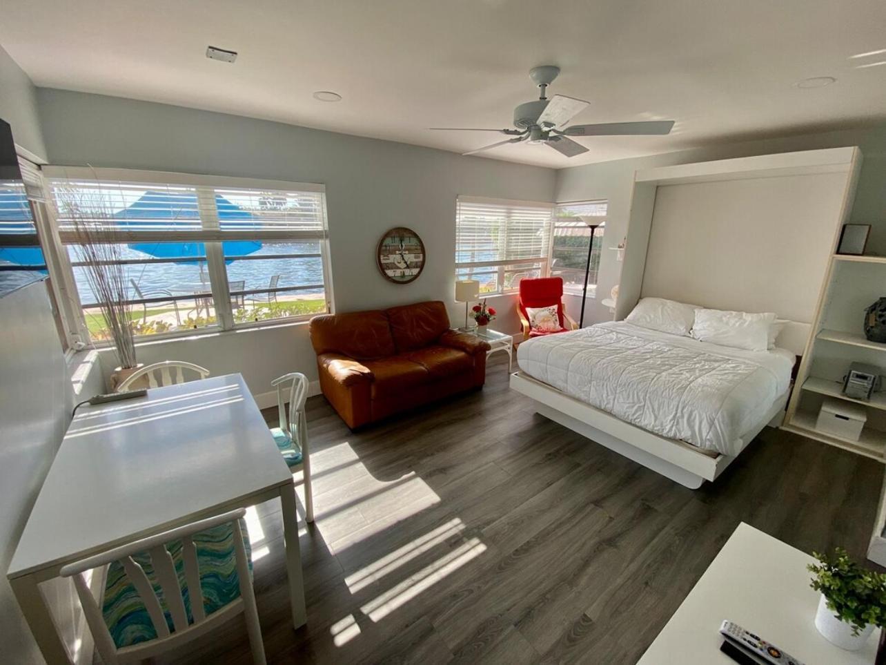 Studio Intracoastal Views! 5 Min Walk To The Beach Villa Pompano Beach Exterior photo